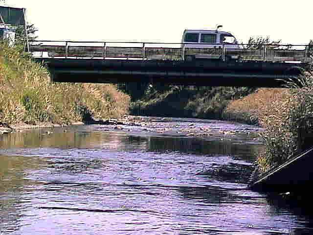 �˂��ւ��O�̎s����